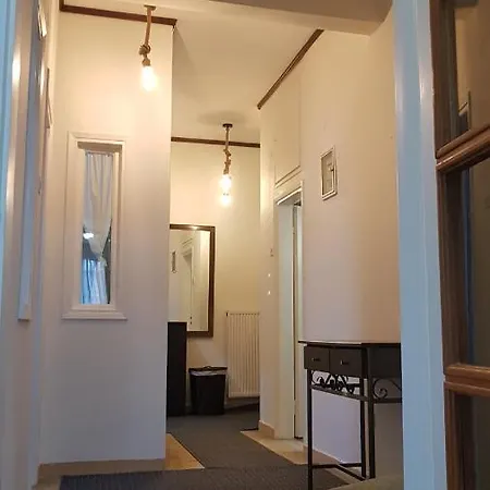 Gina's Apartament Salonic