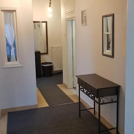 Gina's Apartament Salonic