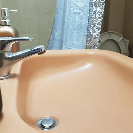 Apartament Gina's *