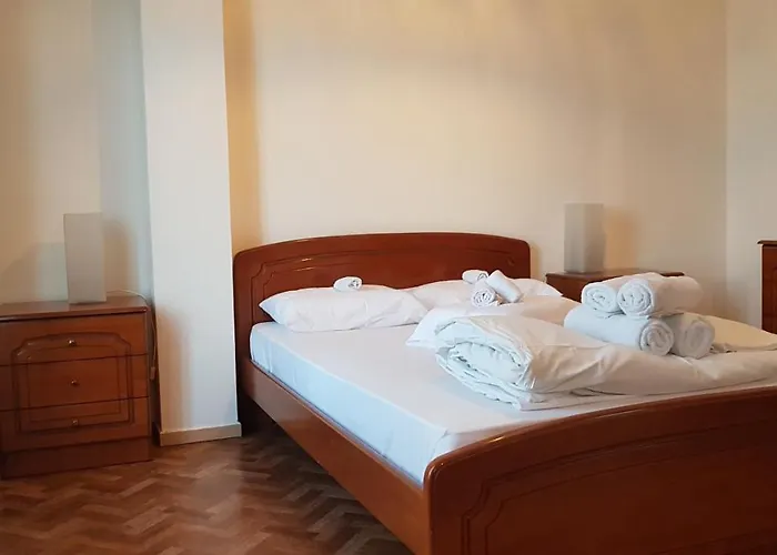 Апартаменты Gina's